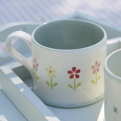 Susie Watson Flowerbed Straight Mug